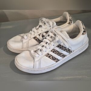 Adidas Grand Court White Leopard Print Stripe  Womens Sz  7.5 Sneakers  FY8949